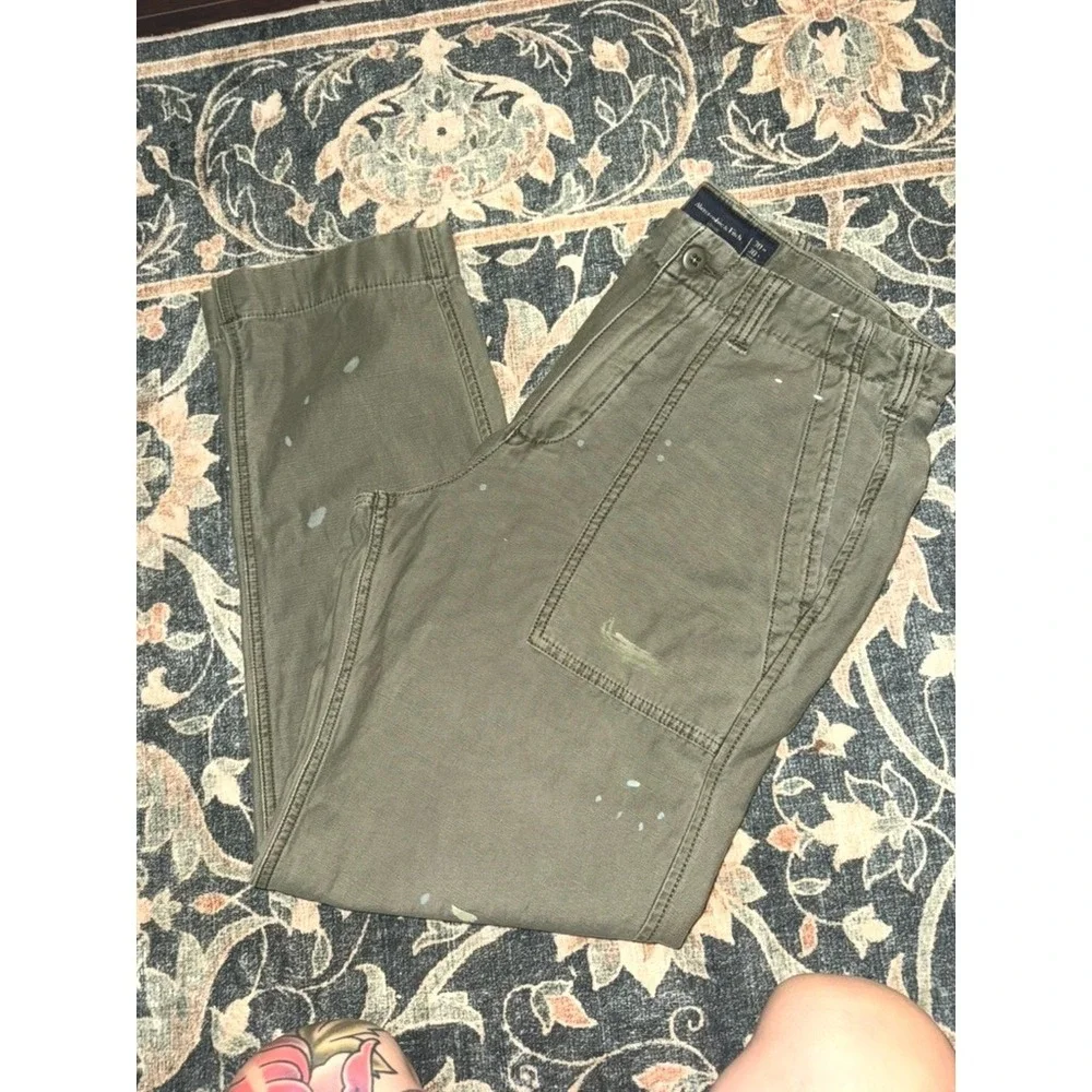 Abercrombie & Fitch Women's Pants Size 30 Olive Green Utility Paint Splatter 30L